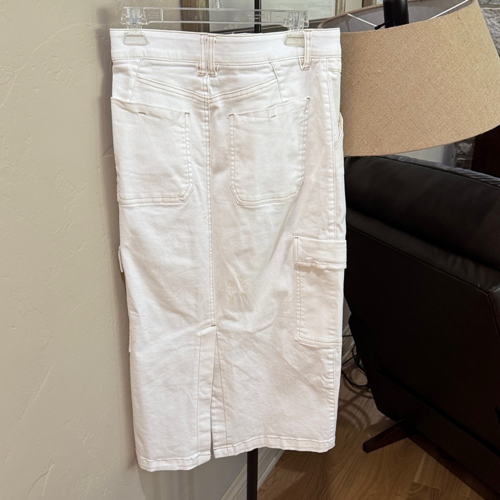 Democracy White Denim Skirt Size 6 - Picture 7 of 10